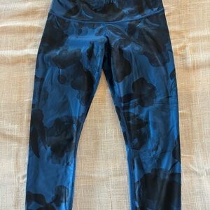 Lululemon Athletica Black and Blue Floral Leggings